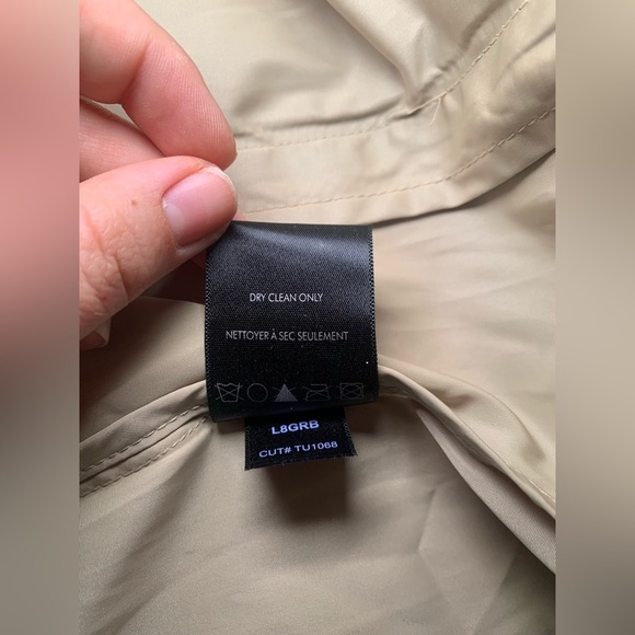 Tumi Men’s Rain Jacket Size XL Beige Color - Picture 12 of 16